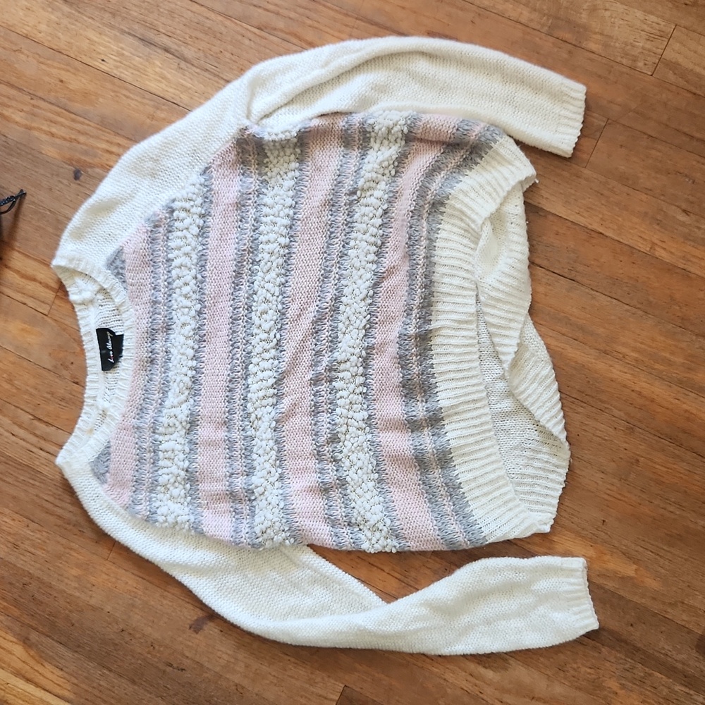 Sweater (it is see through)